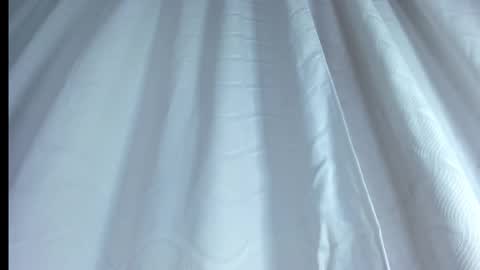 valentina online show from October 10, 11:59 am