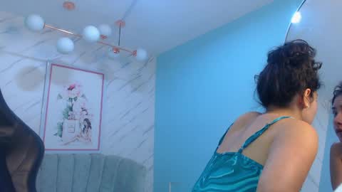 Victoria online show from April 11, 1:15 pm