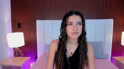  Victoria Lozano  online show from January 30, 12:48 pm