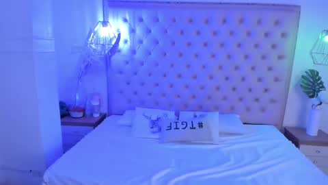 victoria_kitt online show from November 9, 6:48 pm