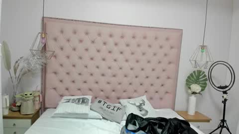 victoria_kitt online show from November 27, 7:28 pm