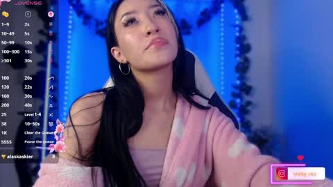 Victoria  online show from April 17, 5:09 am