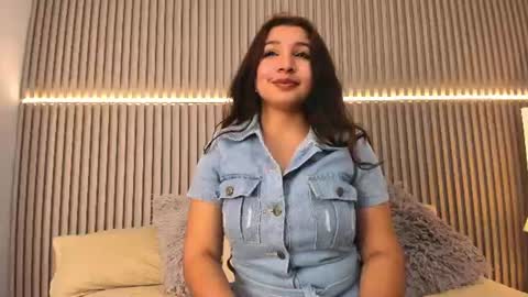 VICTORIA  online show from July 15, 2:33 pm