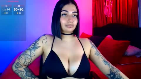 Snapshot of victoria_vox chatting on October 19, 8:44 pm Victoria online show from October 19, 8:44 pm