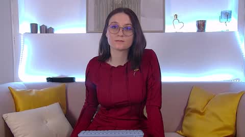 Snapshot of victoriaardern chatting on January 29, 4:36 am Victoria online show from January 29, 4:36 am