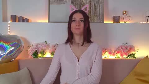 Snapshot of victoriaardern chatting on February 15, 4:34 pm Victoria online show from February 15, 4:34 pm