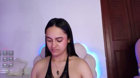 Snapshot of victoriablack_ chatting on February 8, 1:33 pm Victoria online show from February 8, 1:33 pm