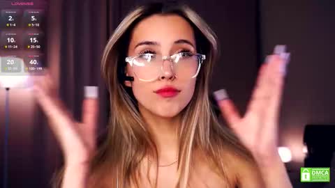 Anasteisha  Day Helen  Night online show from September 15, 7:32 pm