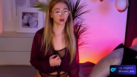 Victoria online show from November 8, 6:29 am