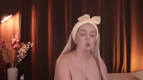 Diddy online show from March 1, 1:05 am