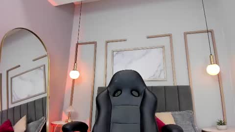 Victoria Vixen online show from July 21, 9:37 pm