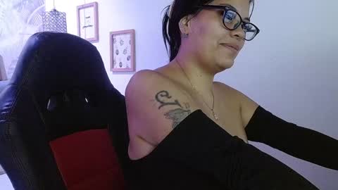Snapshot of viiolleta chatting on December 30, 12:20 pm viioleta online show from December 30, 12:20 pm