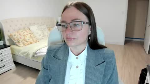 Snapshot of vika7333 chatting on September 23, 11:41 am Ukrainian-woman online show from September 23, 11:41 am