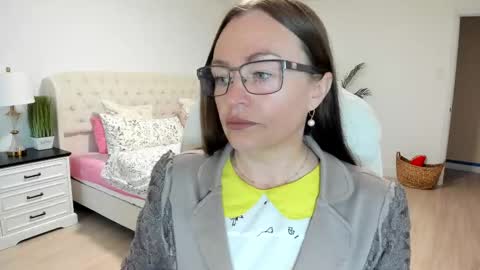 Snapshot of vika7333 chatting on September 25, 12:04 pm Ukrainian-woman online show from September 25, 12:04 pm