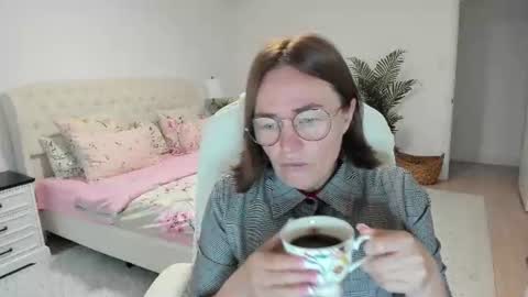 Ukrainian-woman online show from July 29, 11:54 am