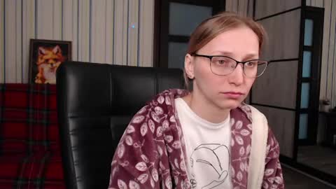 Vika online show from May 2, 1:03 pm
