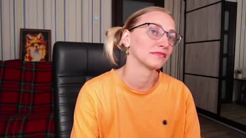 Vika online show from July 16, 4:22 pm