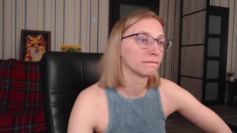 Vika online show from May 7, 4:21 pm