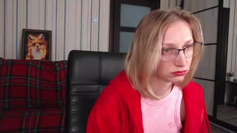 Vika online show from June 10, 2:27 pm