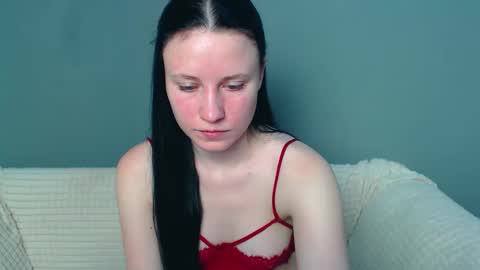 Snapshot of viki_kelt chatting on February 7, 12:42 am Viki Kelt online show from February 7, 12:42 am