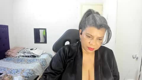 VIKY ADAMS online show from October 11, 10:23 pm