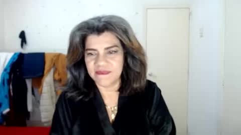 VIKY ADAMS online show from March 4, 12:55 pm