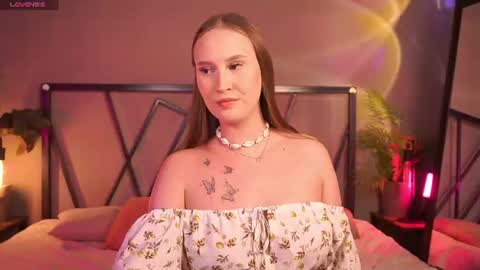  Vi  online show from July 29, 12:05 pm