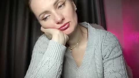 Funny  girl online show from November 6, 12:49 am