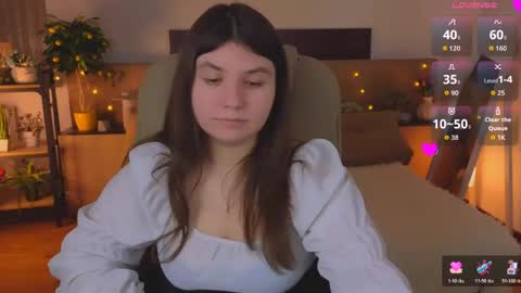 Viola online show from April 18, 8:42 pm