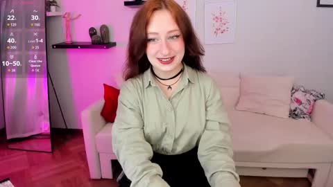 Snapshot of violet_griffen chatting on September 16, 3:20 pm VIOLET online show from September 16, 3:20 pm