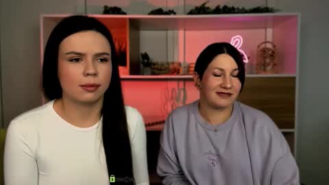 violet_moxi online show from December 3, 12:51 pm