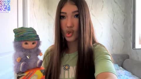 Violet online show from May 21, 6:22 am