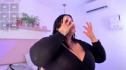 Violeta Candy online show from July 14, 5:12 am