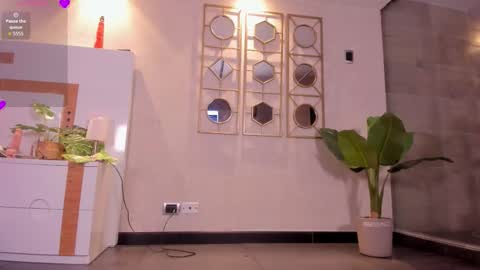 Violeta  online show from March 11, 1:25 pm