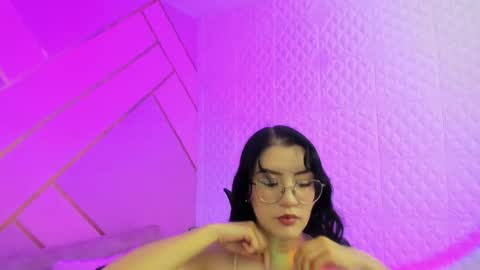     online show from March 10, 9:08 pm