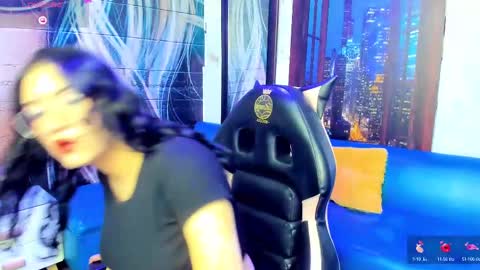Snapshot of violeta_diazz chatting on February 14, 9:10 pm online show from February 14, 9:10 pm