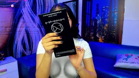 Snapshot of violeta_diazz chatting on January 22, 9:11 pm online show from January 22, 9:11 pm