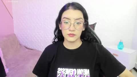 Snapshot of violeta_diazz chatting on September 20, 9:13 pm online show from September 20, 9:13 pm