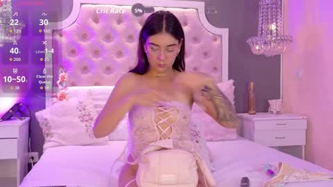 Violet  online show from December 22, 4:32 pm