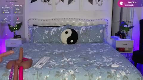 VioletBaby online show from May 27, 1:19 pm
