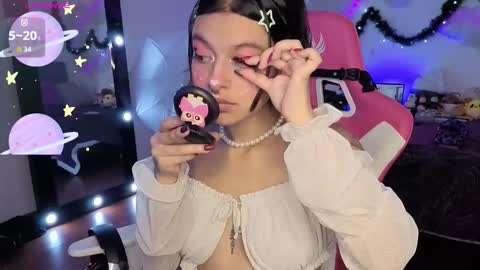   online show from December 14, 6:57 pm