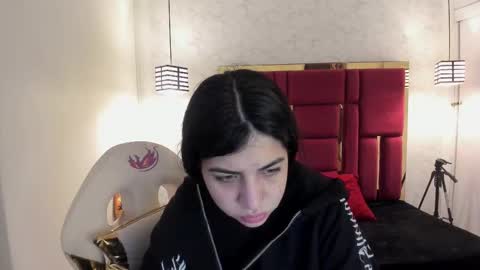 Violeta  online show from October 19, 12:07 pm