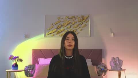 violetta_finch online show from July 9, 10:50 am