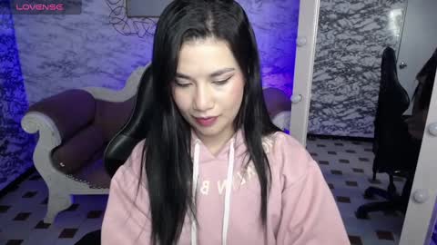 Snapshot of violetta_jhonson_v chatting on February 27, 3:36 am Violetta online show from February 27, 3:36 am