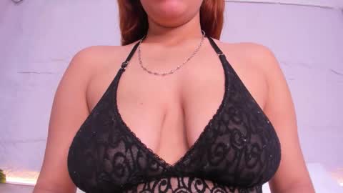 Violetta  online show from October 20, 8:01 pm