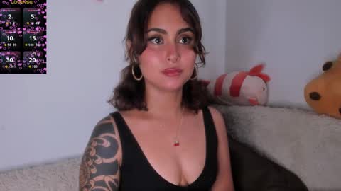 Violette  online show from September 8, 10:09 pm