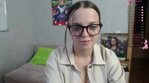 Snapshot of violetwin chatting on September 27, 6:48 pm Violet online show from September 27, 6:48 pm