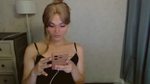 Pearl online show from July 2, 3:23 am