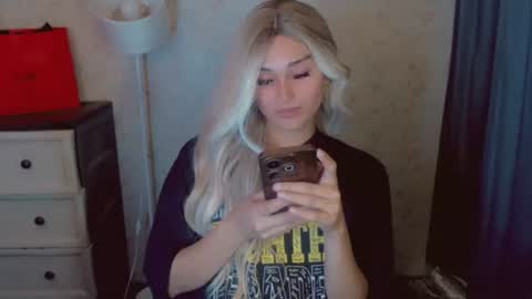 Pearl online show from February 18, 8:13 am