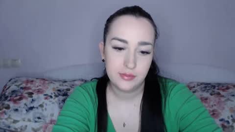 Snapshot of vitalina_freedom chatting on January 31, 1:12 pm Vitalina online show from January 31, 1:12 pm
